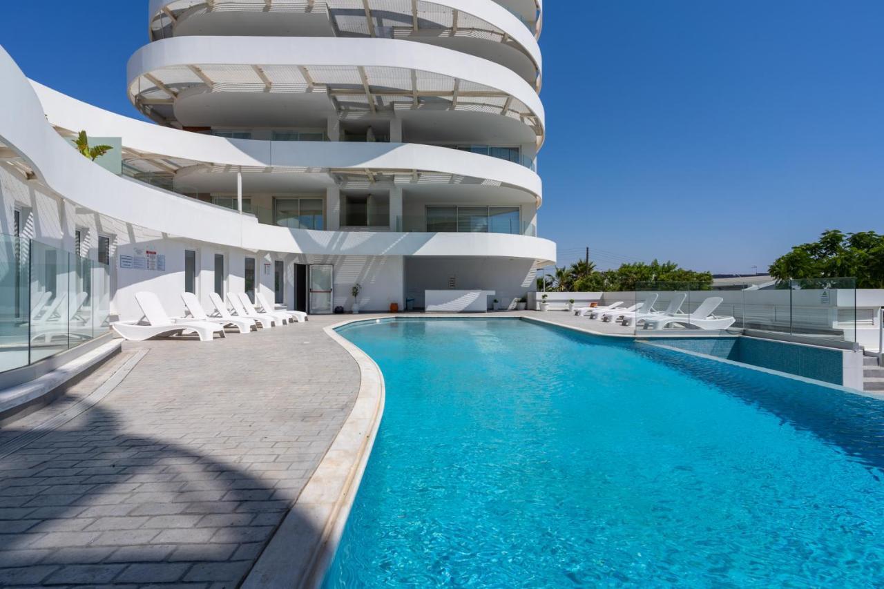Oyster 1-Br Apt In ลาร์นาคา ภายนอก รูปภาพ